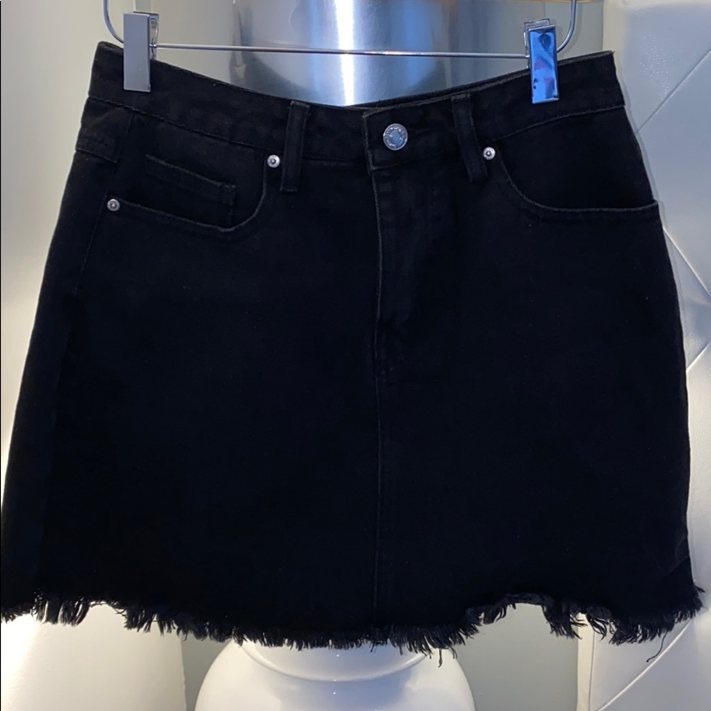 Used only once Black skirt Size M